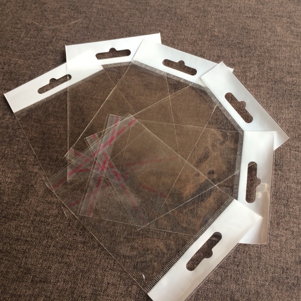 Manufacturers direct sales 20*30oppp plastic packaging bags Toy bags 100 card head aircraft holes 5 wire