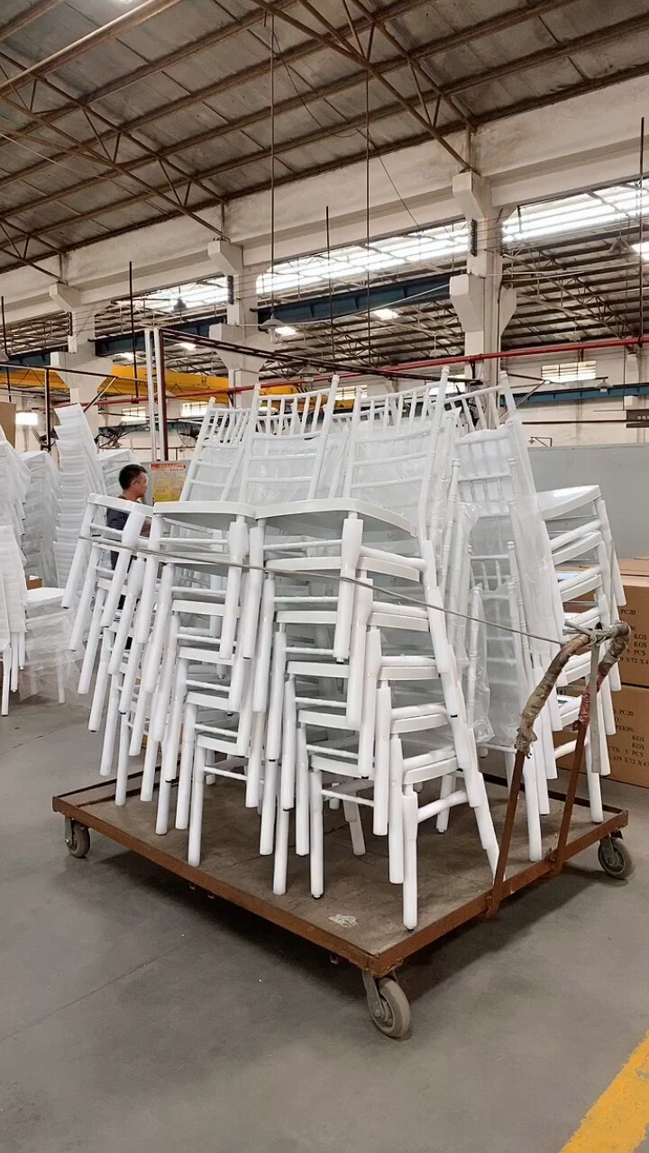 Wholesale Furniture Iron Hall Wedding Stacking Oval Back Modern Metal