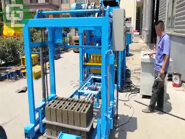 Qt4-25 Automatic Concrete Cement Block Maker Machine Price In Guangzhou