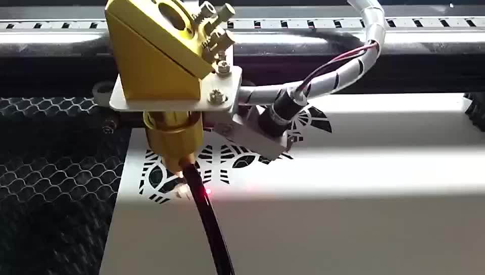 Low Price Co2 Laser Cutting Machine For Mdf Acrylic Leather Metal