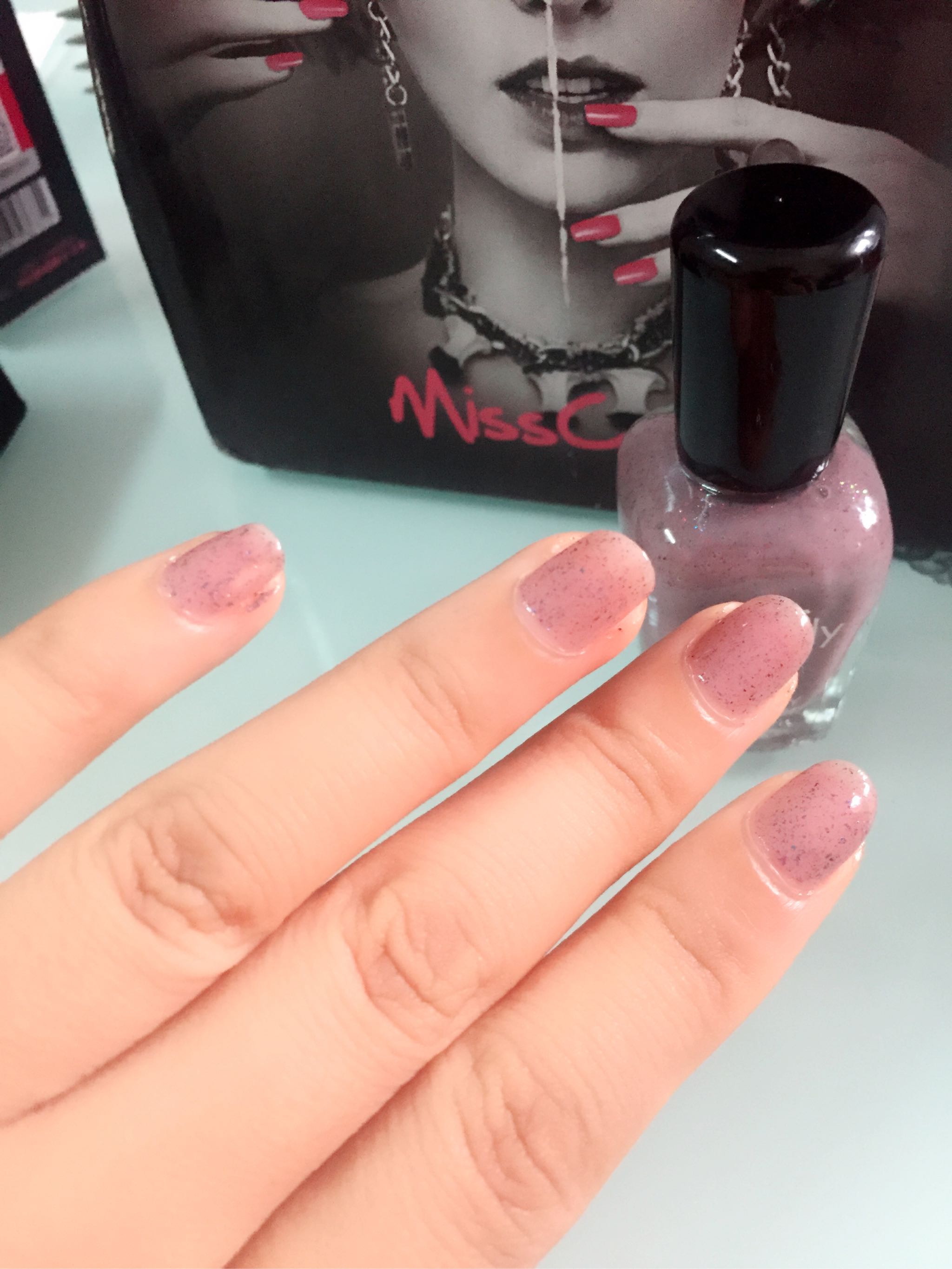 健康可剥甲油 太空亮片闪什么牌子好，最值得买的排行榜前10强推荐,第10张