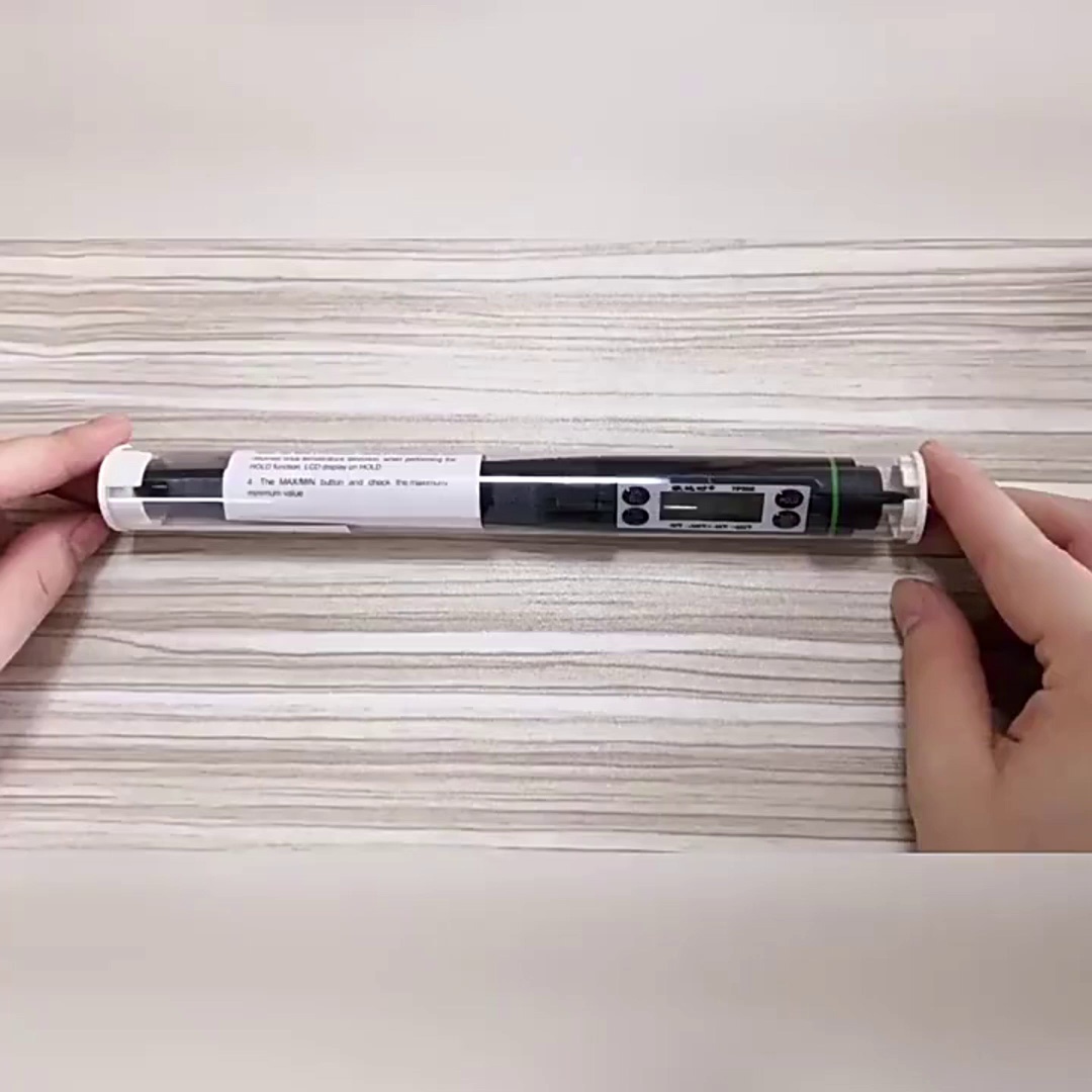 厨房烘焙必备神器。欧达时探针式食品温度计、精准控温、让美食更美味！