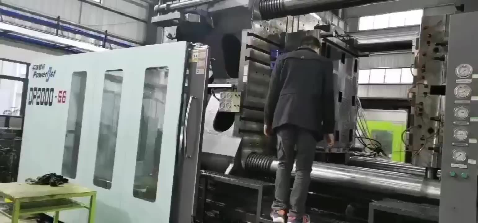 Powerjet Dp2000 Large Plastic Injection Moulding Machine Wholesale