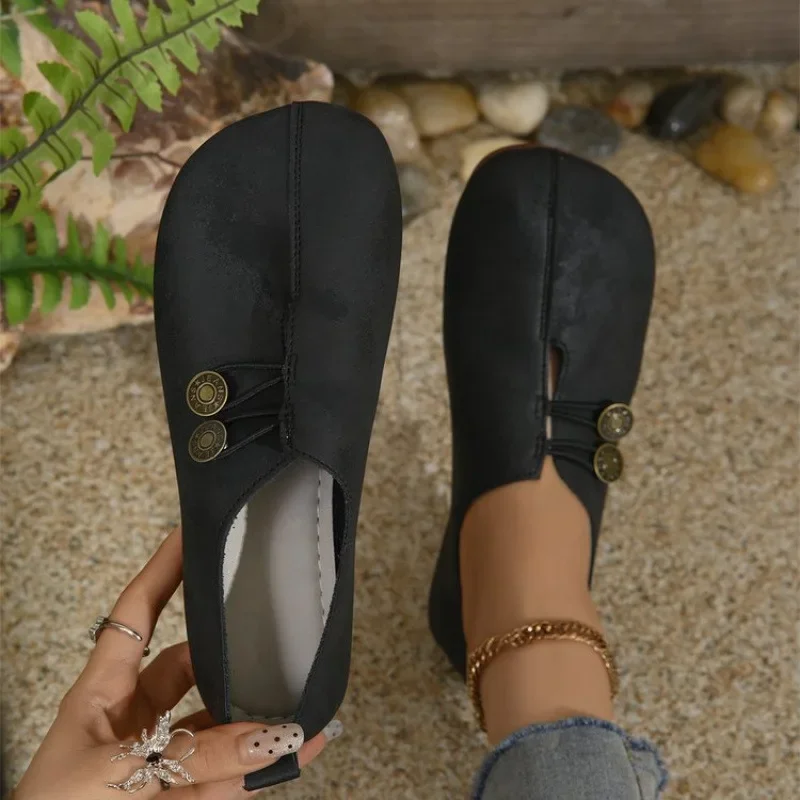 Cross-Border Export 2024 Summer New Soft Leather Flats Casual Shoes for Women Round Toe Shallow Mouth Slip-On Large Size Women's Shoes