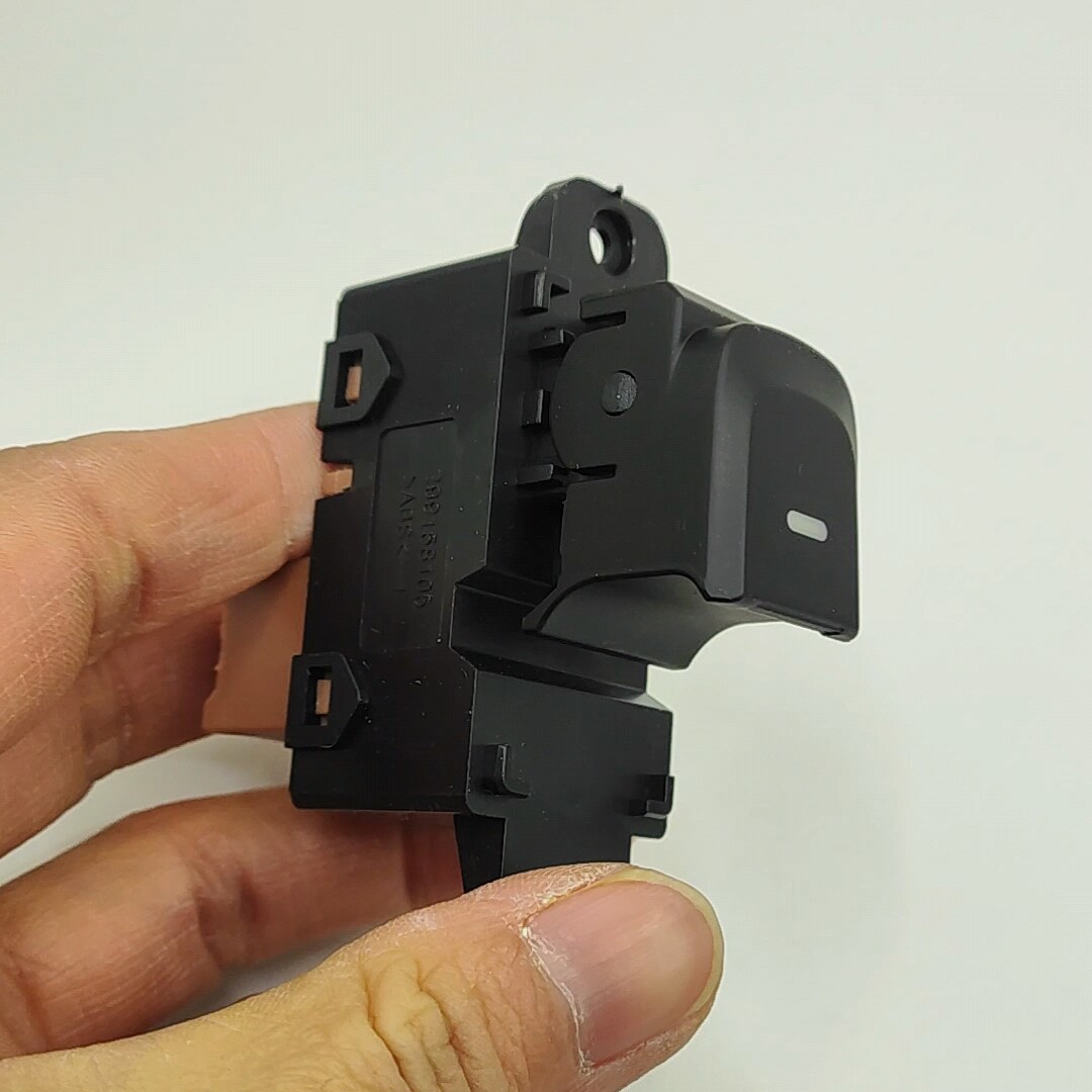 Window Lifter Switch for Hyundai KIA 93575-B4000 93575-B45004X