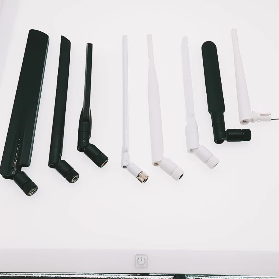 Lte 2600mhz Hinged Terminal Antenna With Sma Male Connector For Zte