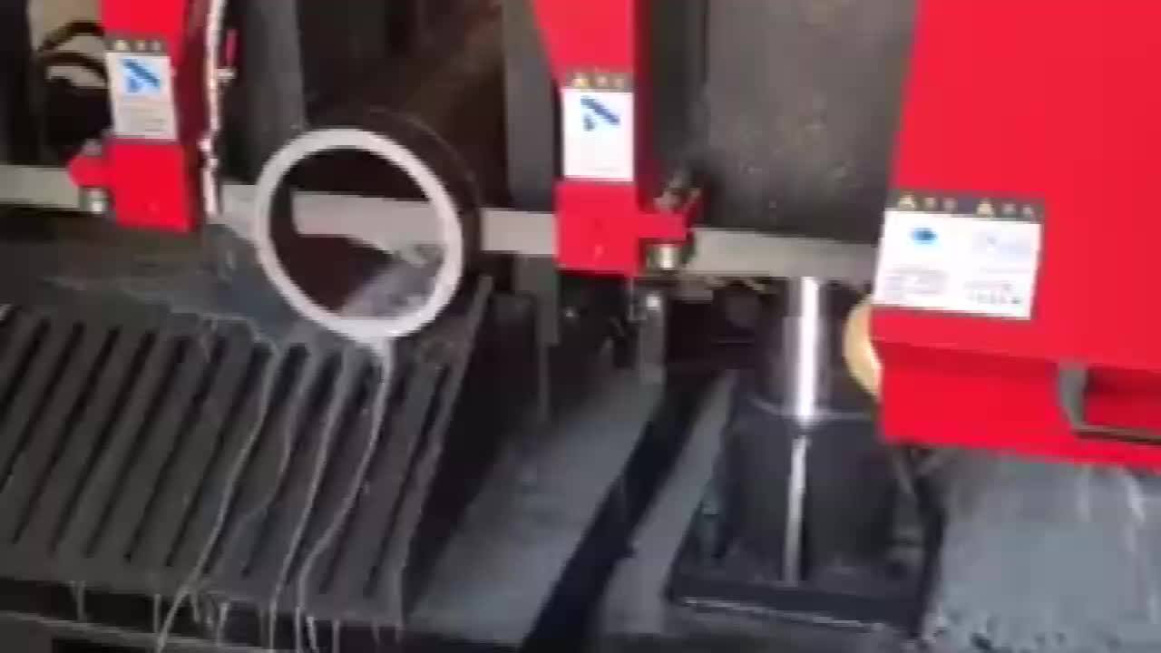 Gz4235 Rigid Horizontal Metal Cutting Dual Column Band Saw Machine