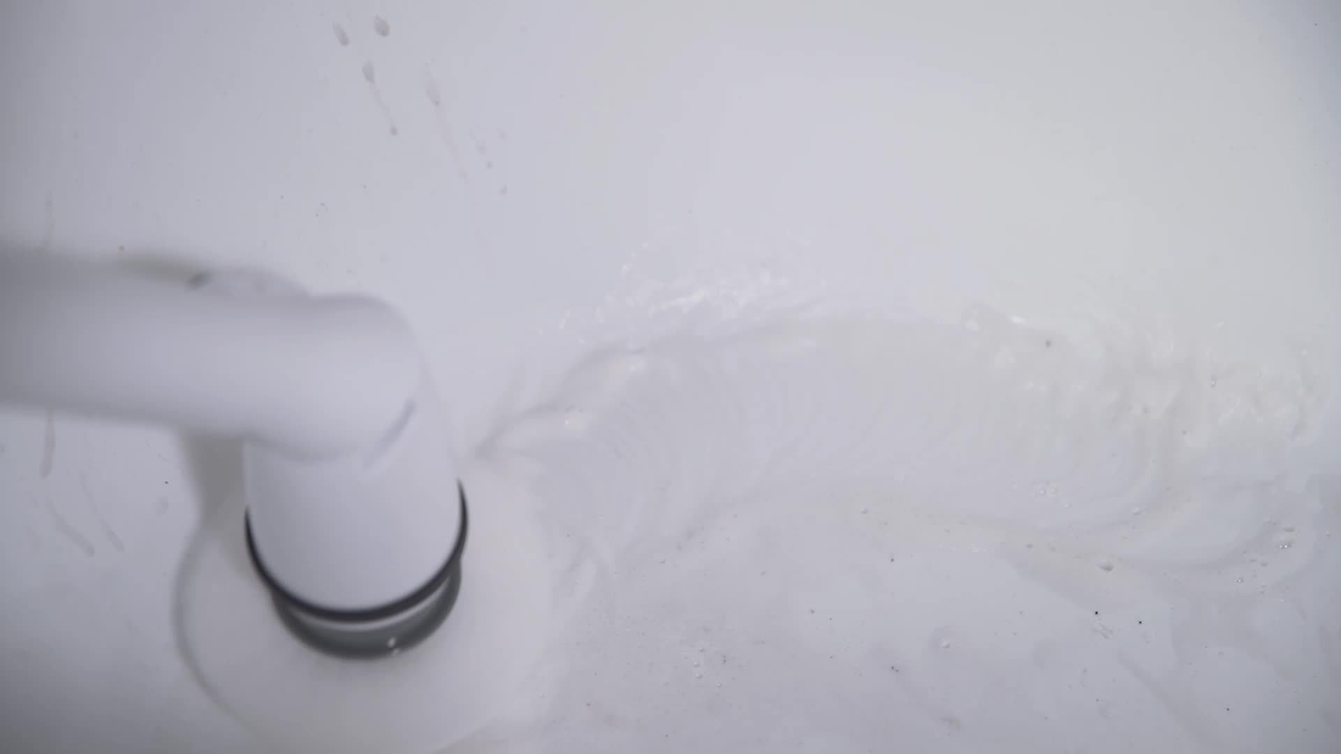 Boomjoy Wireless Cordless Cleaning Brush Electric Spin Power Brush