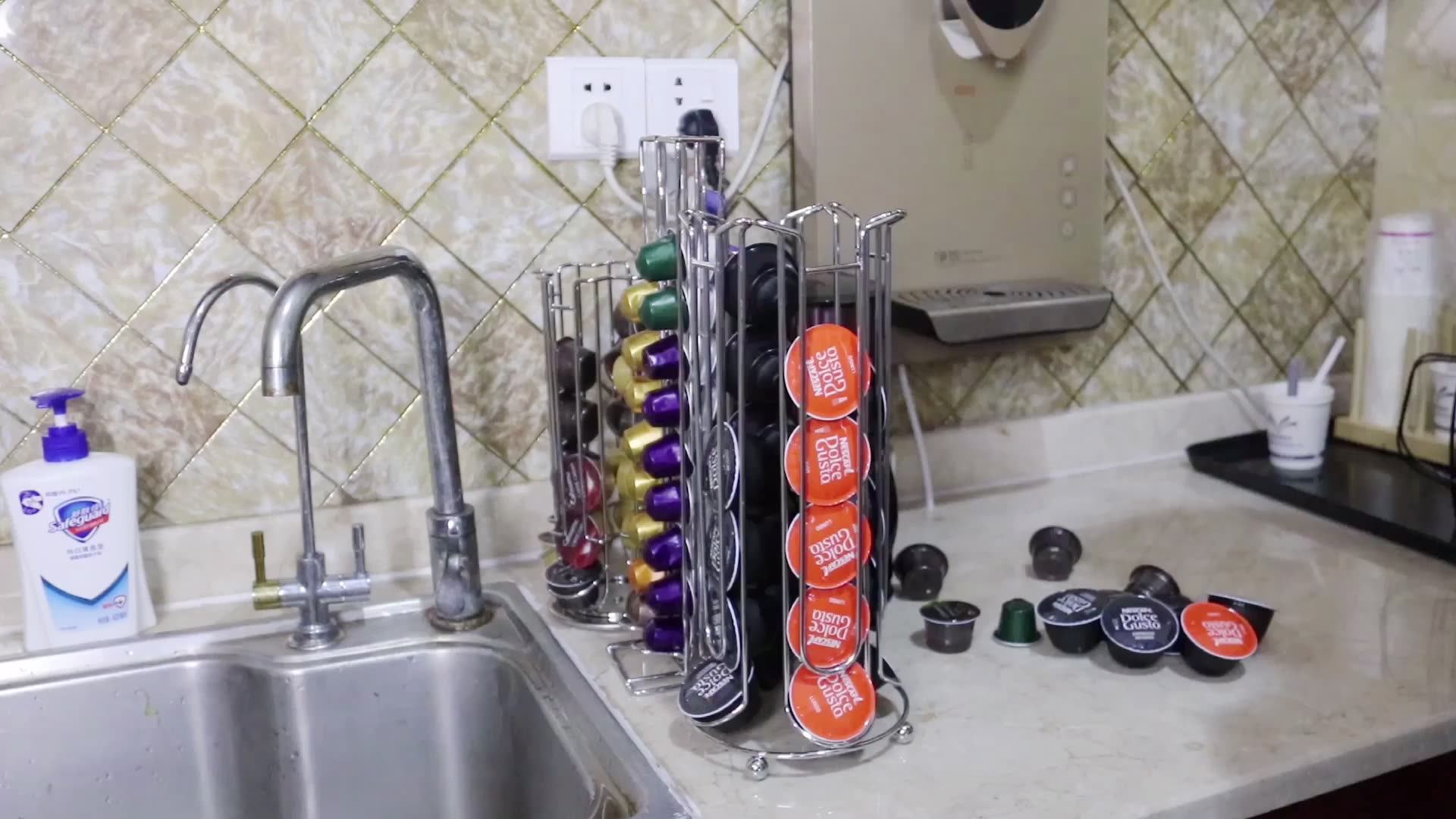 Coffee Mug Wire Storage Basket Large Capacity Espresso Pod Holder Coffee K Cup Keeper With