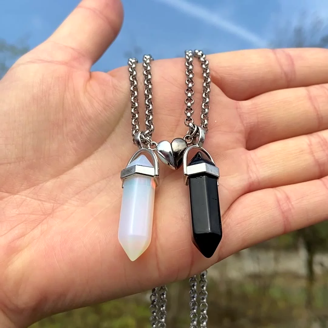 1Pair Magnetic Heart Couple Necklace Natural Quartz Crystal Hexagonal Column Pendant Necklaces Valentine's Day Gift