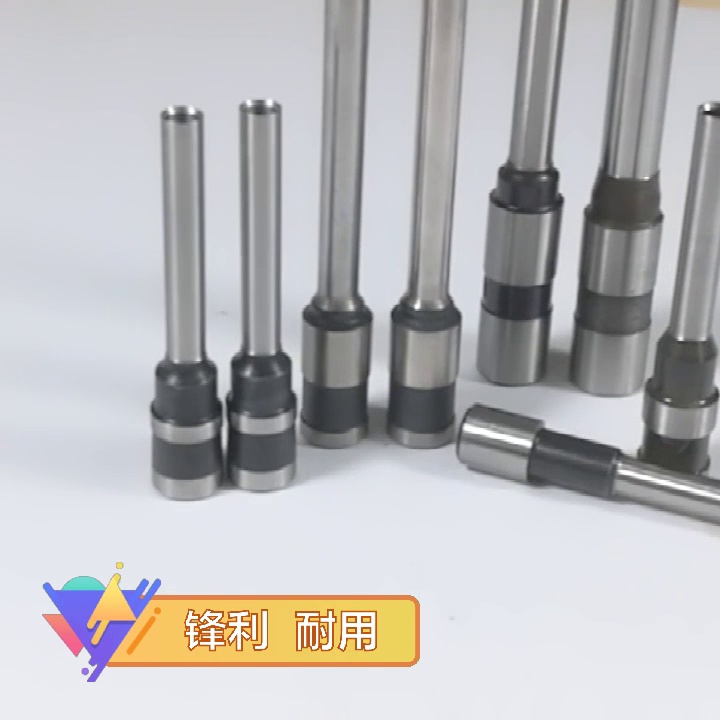 8块买个“金融界瑞士军刀”。这个破玩意儿居然能让我少加班3小时！