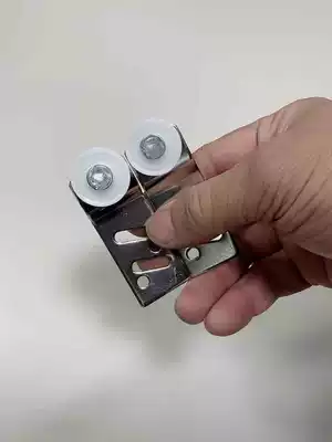 Kitchen lotus table mobile door hanging wheel Stove equipment accessories hanging pulley Stainless steel hanging wheel piece with rubber wheel