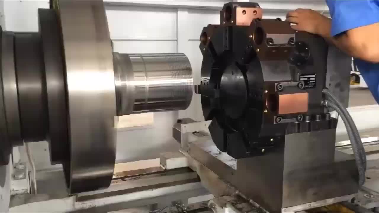 Large Spindle Variable Speed Metal Lathe Q1322a Big Hole Pipe Threading