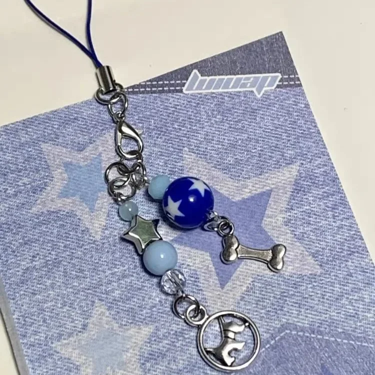 [Plum Blossom Little Black Butterfly] Hand-made beaded mobile phone chain pendant camera chain cute ins girl goo this chain niche
