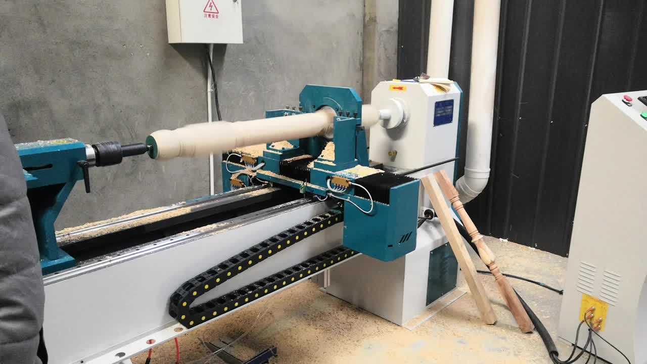 токарный чпу по дереву. Beaver станок с чпу. токарный чпу по дереву. токарный чпу по дереву. токарный чпу по дереву купить.