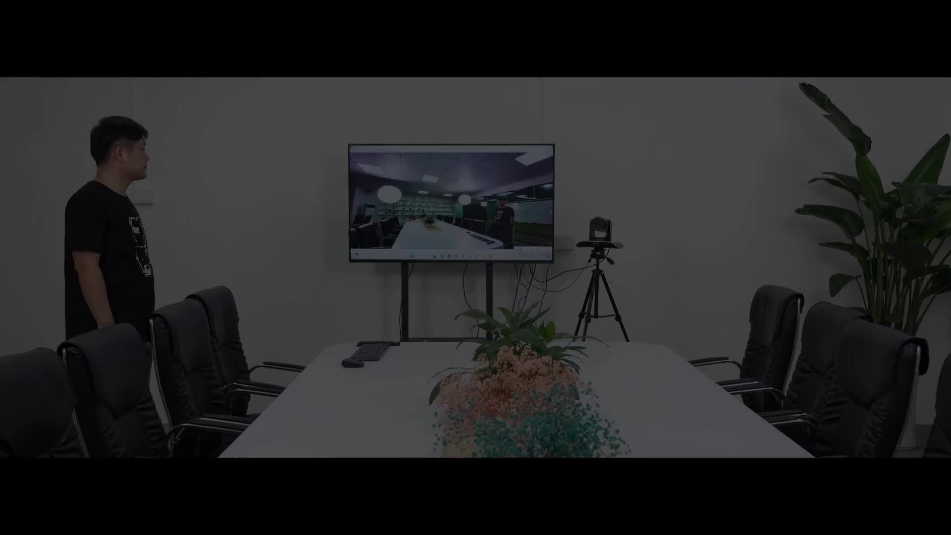 Système Caméra De Conférence TONGVEO 4K Avec Suivi Auto AI Et Microphone - PTZ 5x Numérique