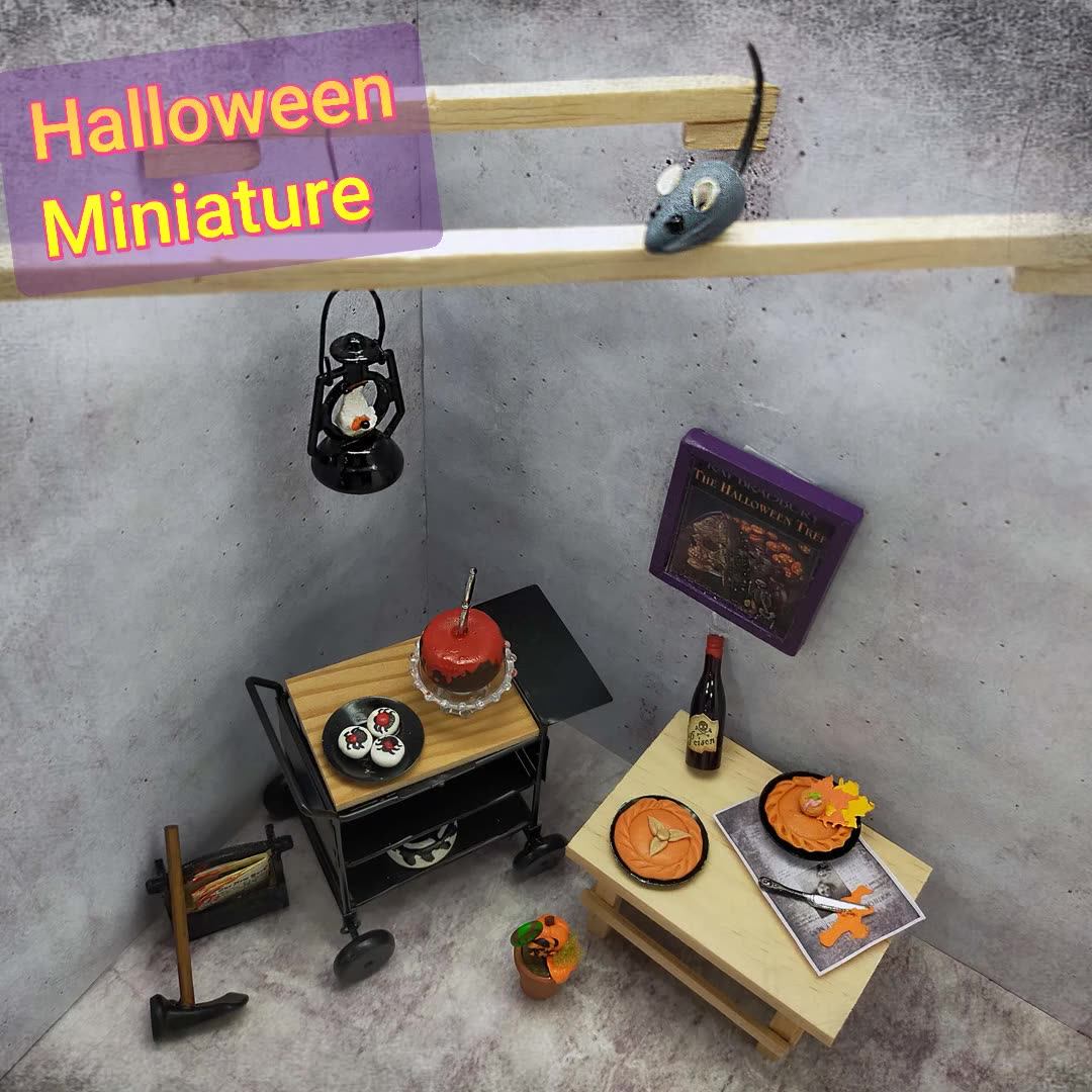2023 Miniature Dollhouse 112 Halloween Decoration Accessory Part 1 Of