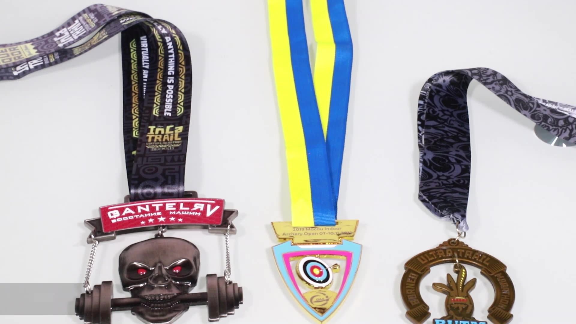 Wholesale Cheap Football Running Marathon Metal Sport Medals Custom