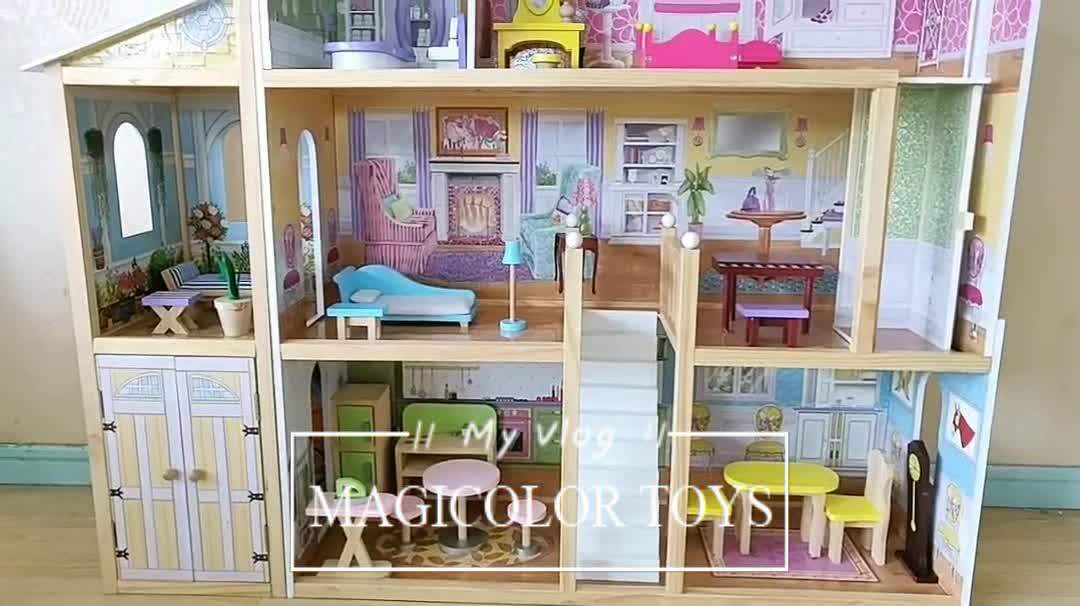 Wholesale 34 Furniture Pieces Luxurious Girls Wooden Doll House Toys