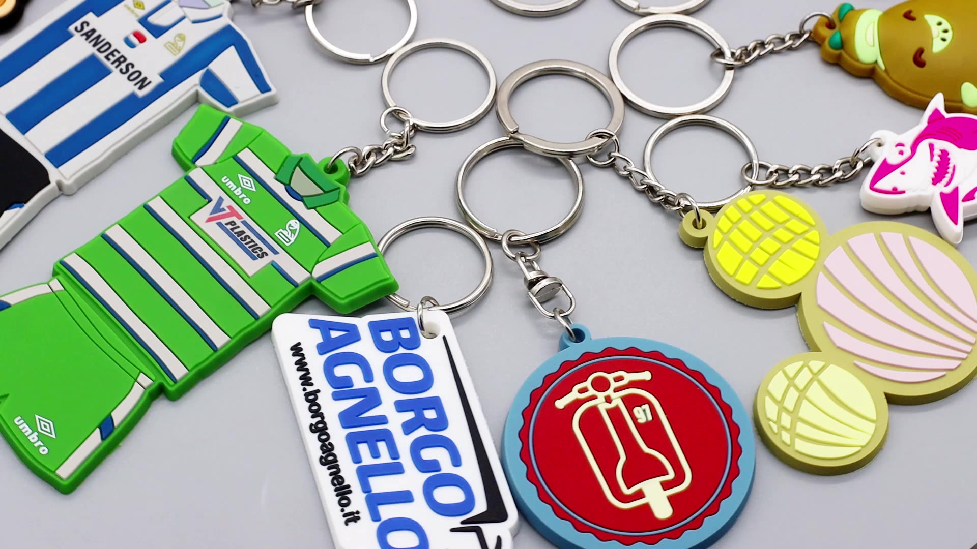 Custom 2d Soft Pvc Keychain Key Chain Logo Soft Rubber Keychains Silicone Keyring Rubber