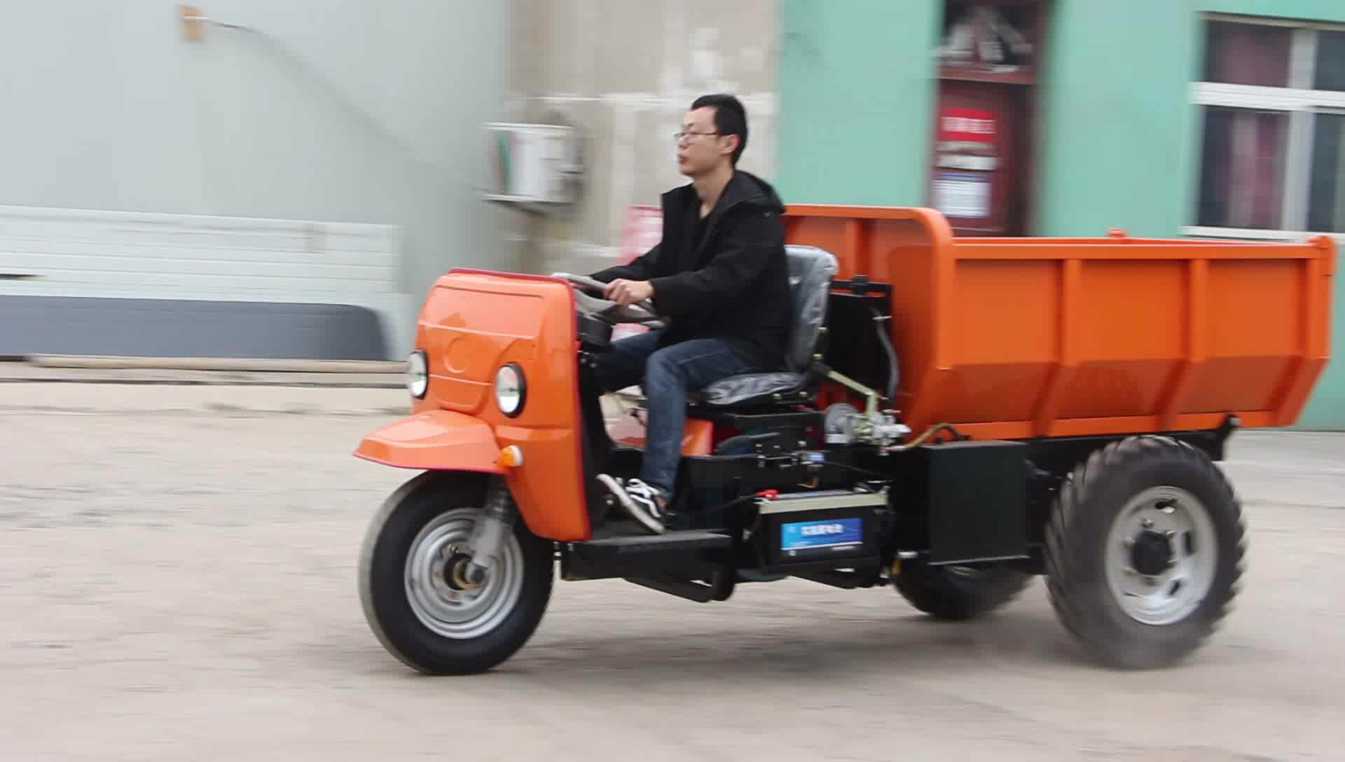 Huansheng Diesel Engine Motorized Tricycle For Cargoes Transportation