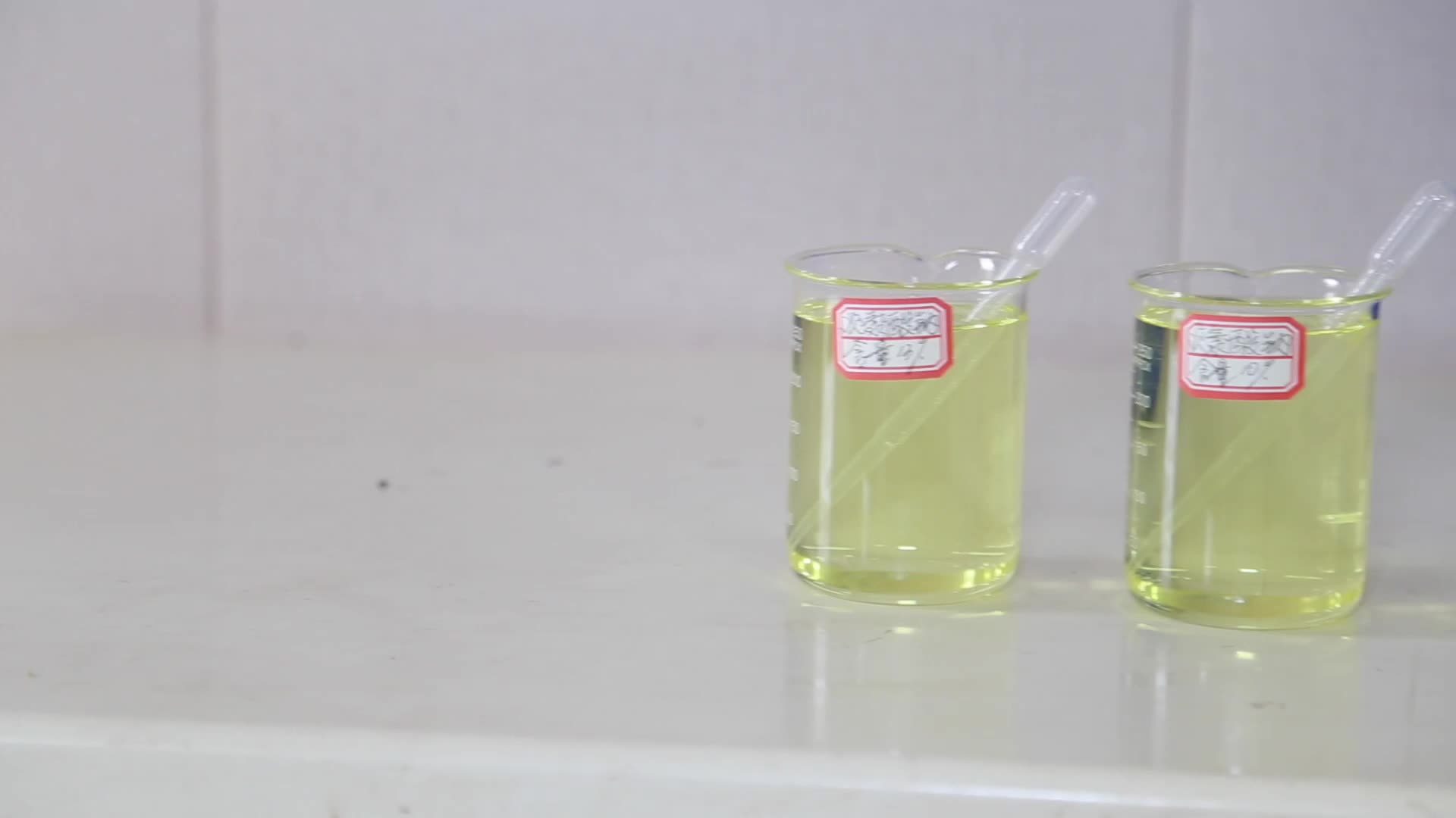 Электролиз растворов солей. Натрия хлорид рецепт на латинском. Взаимодействие хлора с калием. Хлор раствор бромида натрия. Хлор раствор бромида натрия.