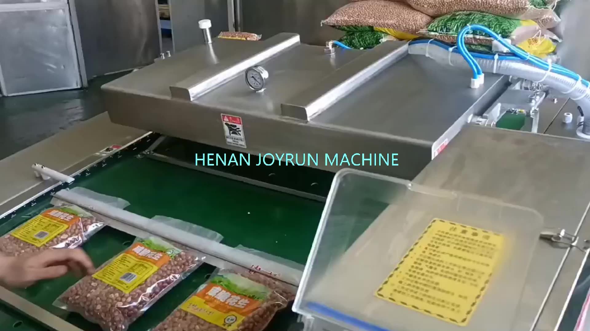 External Nitrogen Gas Filling Vacuum Olive Packaging Packing Machine