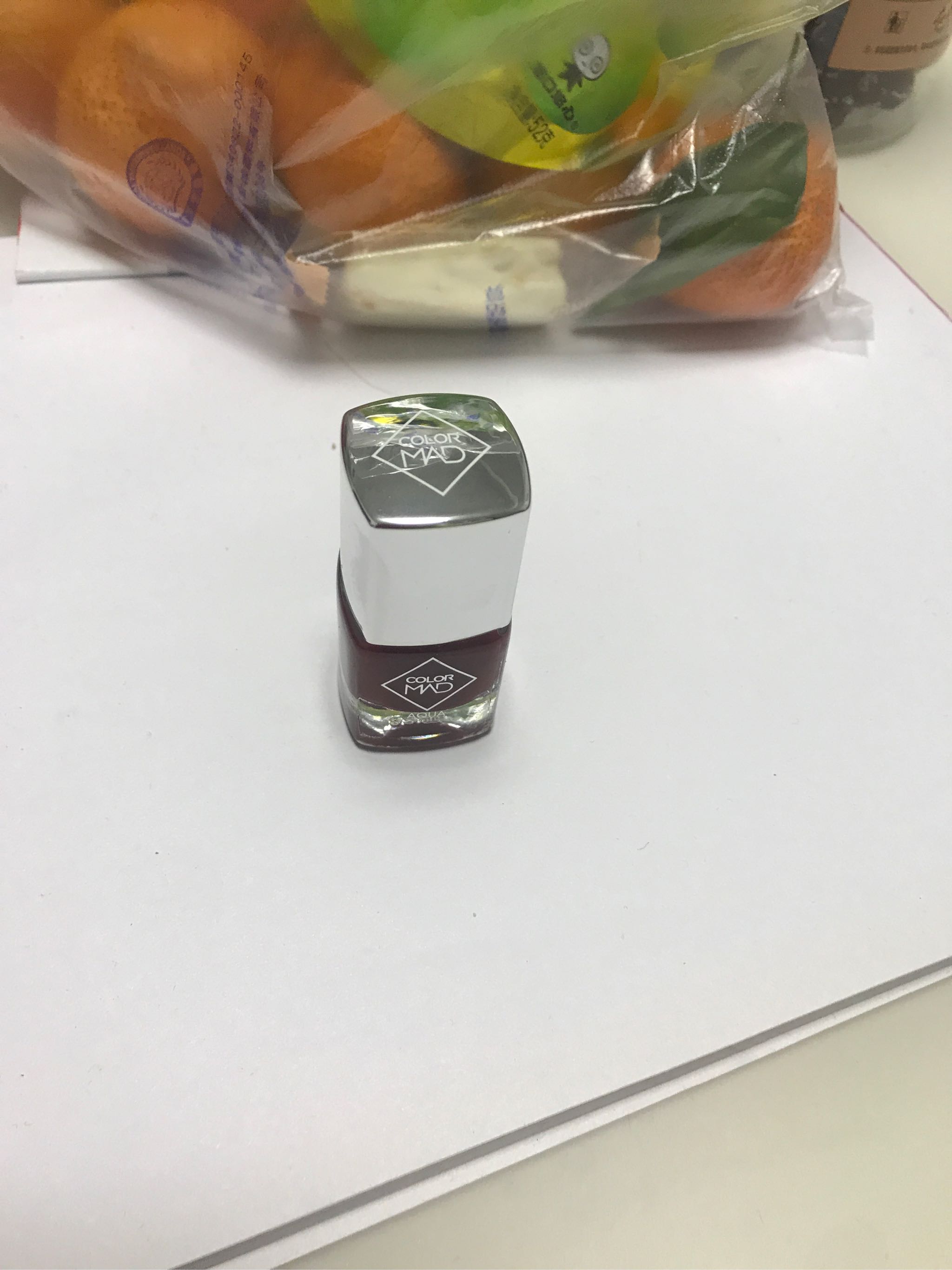 魅缤纷亮片炫彩糖果系列指甲油怎么样是什么级别的，轻奢级产品使用一个月感受,第6张