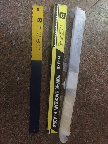 SHARE machine with saw blade 450-38-1 8U-S-A H-S-S bicoloured saw blade yellow blue 