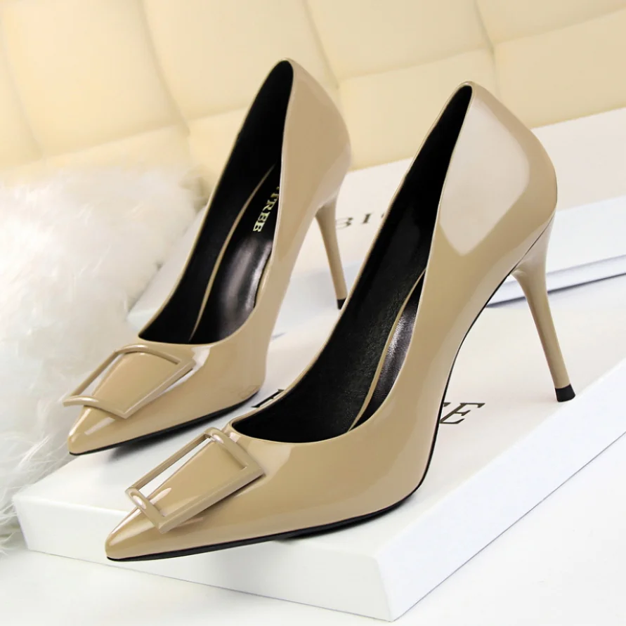1785-1 single shoes (this model is sold out without replenishment)
