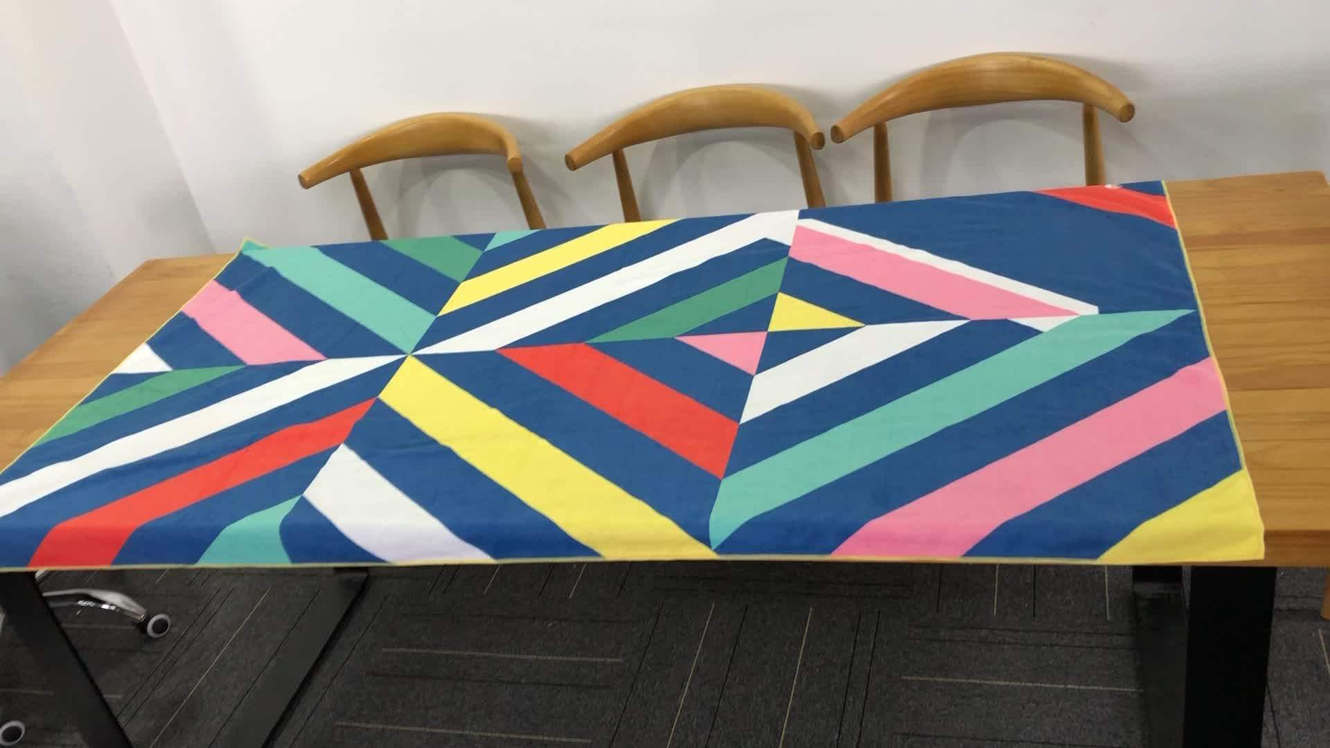 2mx1m Microfibre Beach Towel With Zip Pocket No Sand Printed Beach