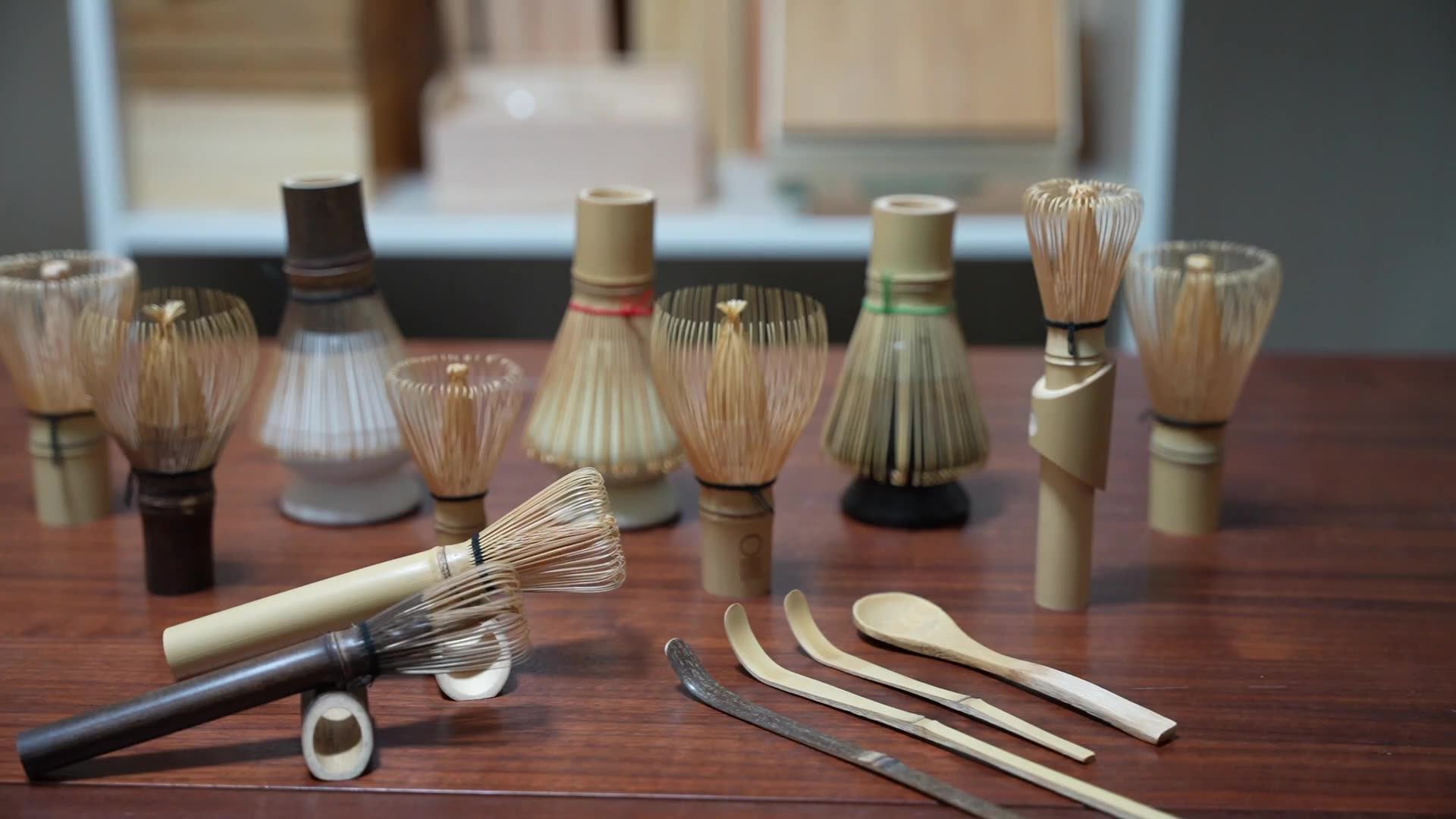 Ustensile Thé 100 Branches Fouet à Matcha Chasen En Bambou 100 Branches - Traditionnel Japonais Pour Thé Matcha Sans Grumeaux 100 Branches Bambou