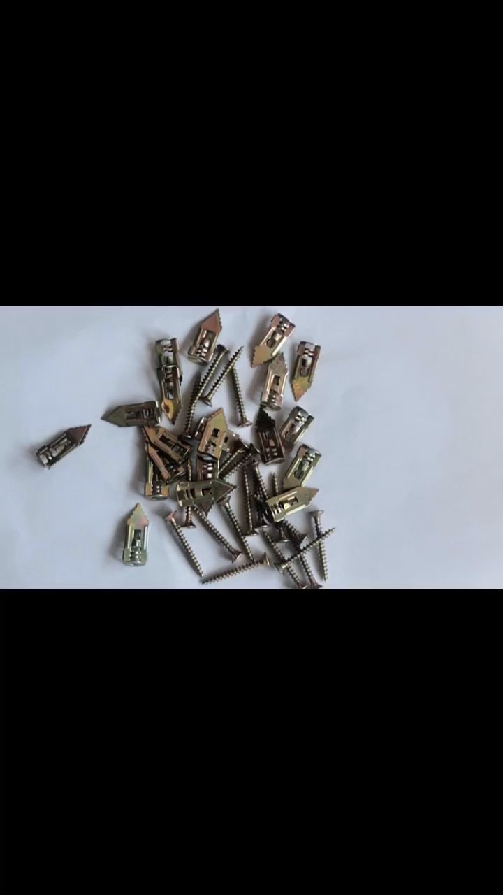 Hammer In Metal Drywall Anchors 10x30mm With Self Tapping Screws Kit