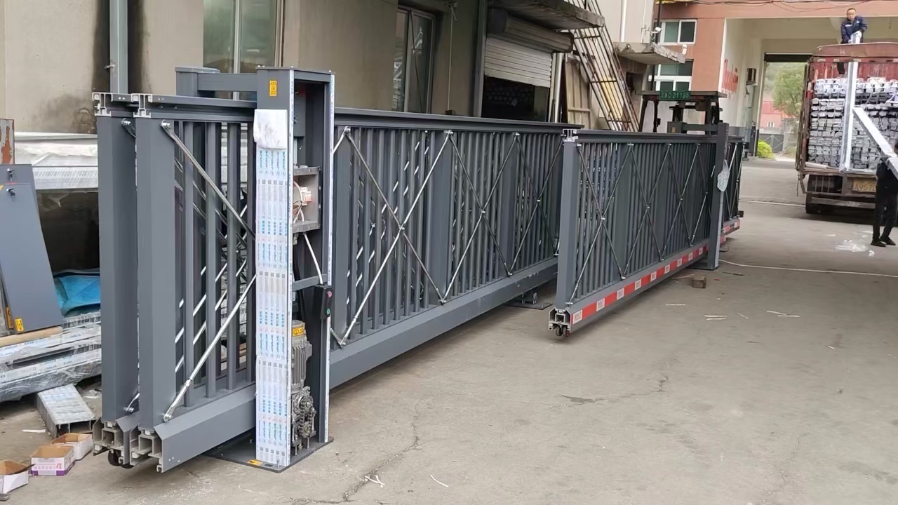 Modern House Outdoor Main Gate Design Metal Automatic Electric Sliding