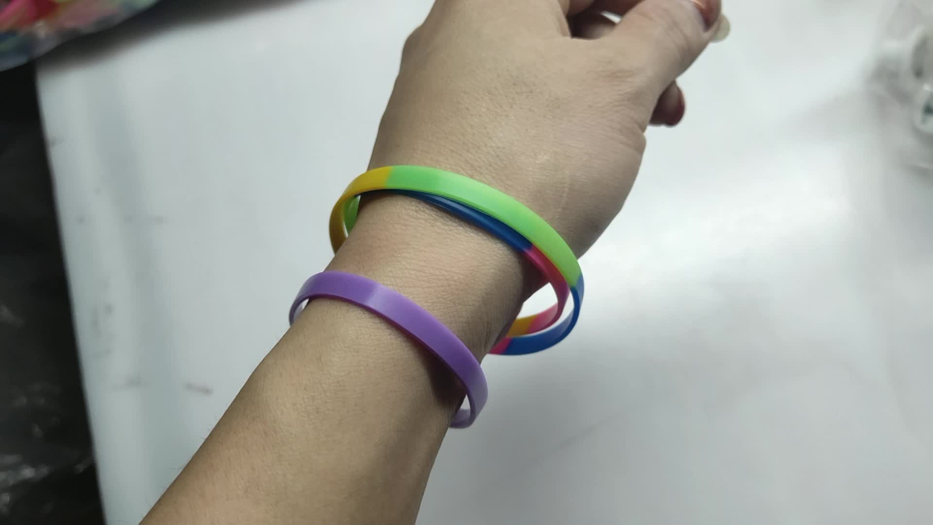 Download Customized Silicone Slap Bracelet Clap Bands Rubber - Buy ...