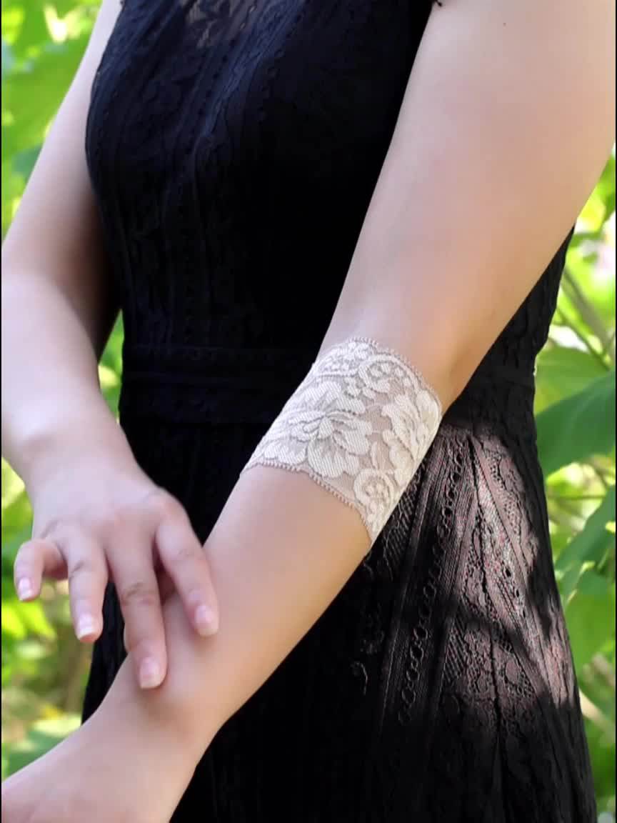 遮疤遮纹身神器！今夏爆火的蕾丝护手腕+短袖套，防晒又chic到爆💥_手套_淘宝服装网, image size:864x1152