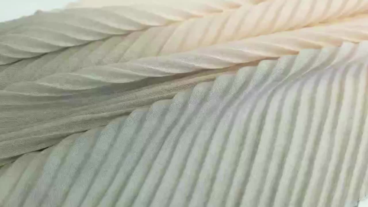 100% Polyester Foulard Voile Fabric Chiffon Gradation Edge Crinkle