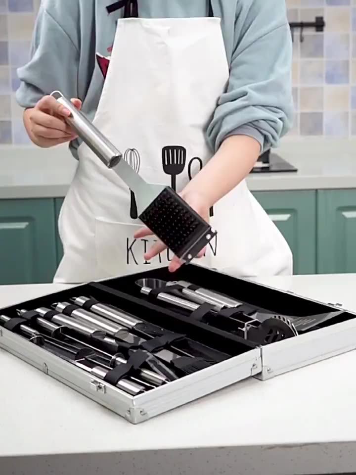 Premium High Quality Portable Long Handle Grilling Accessories Bbq