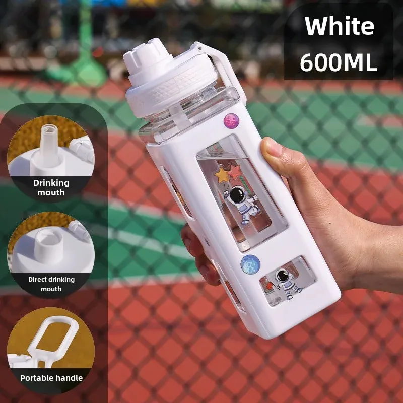 High quality plastic square handheld capacious glass with glass for water, 600 ml