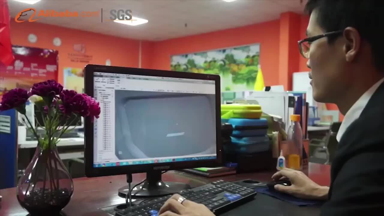 Custom New Arrival Red Wine Glass Carrier Waterproof Shockproof Eva