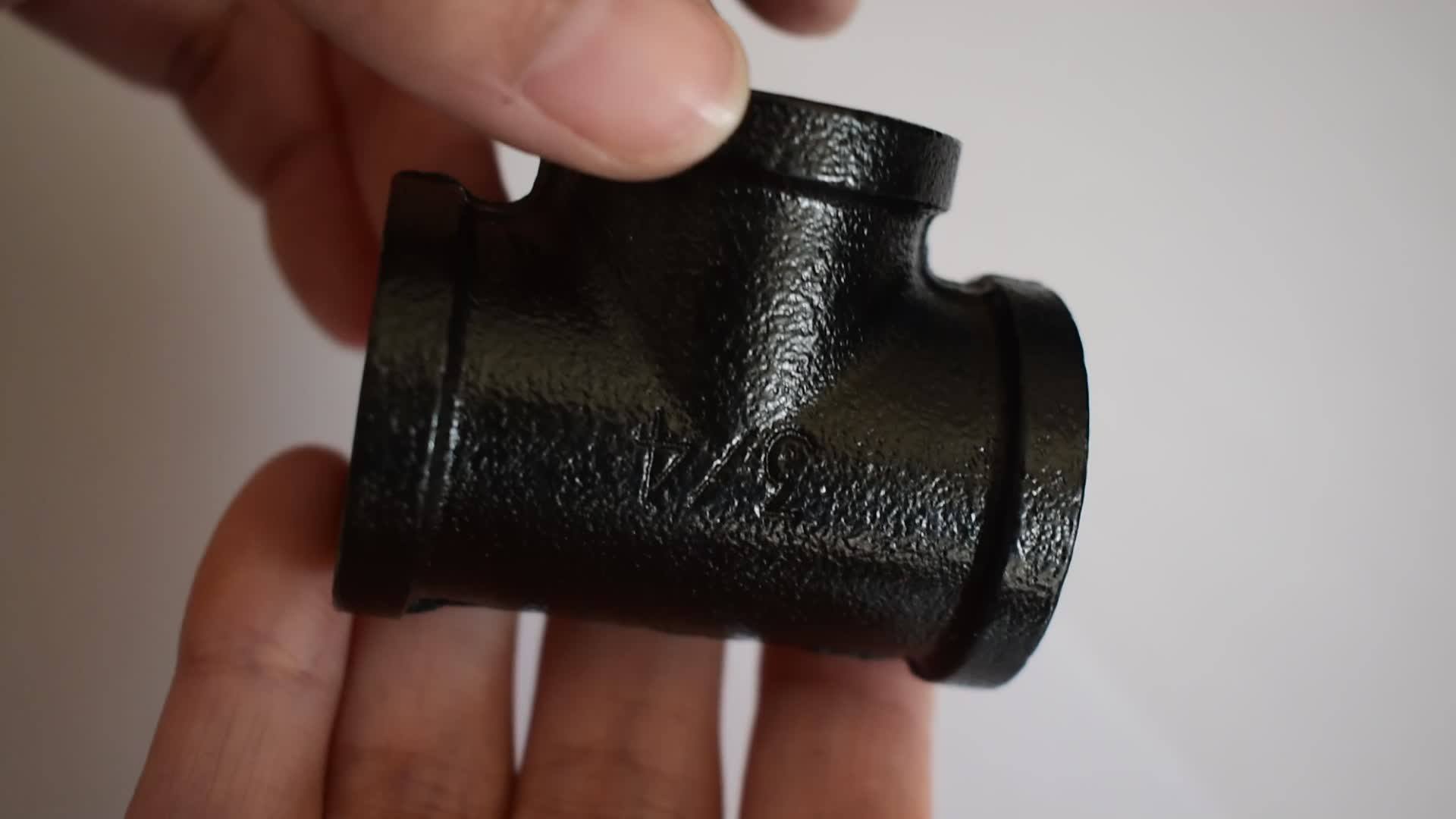 1/2'' Black Malleable Iron Floor Flange,Pipe,Cap,Elbow For Diy