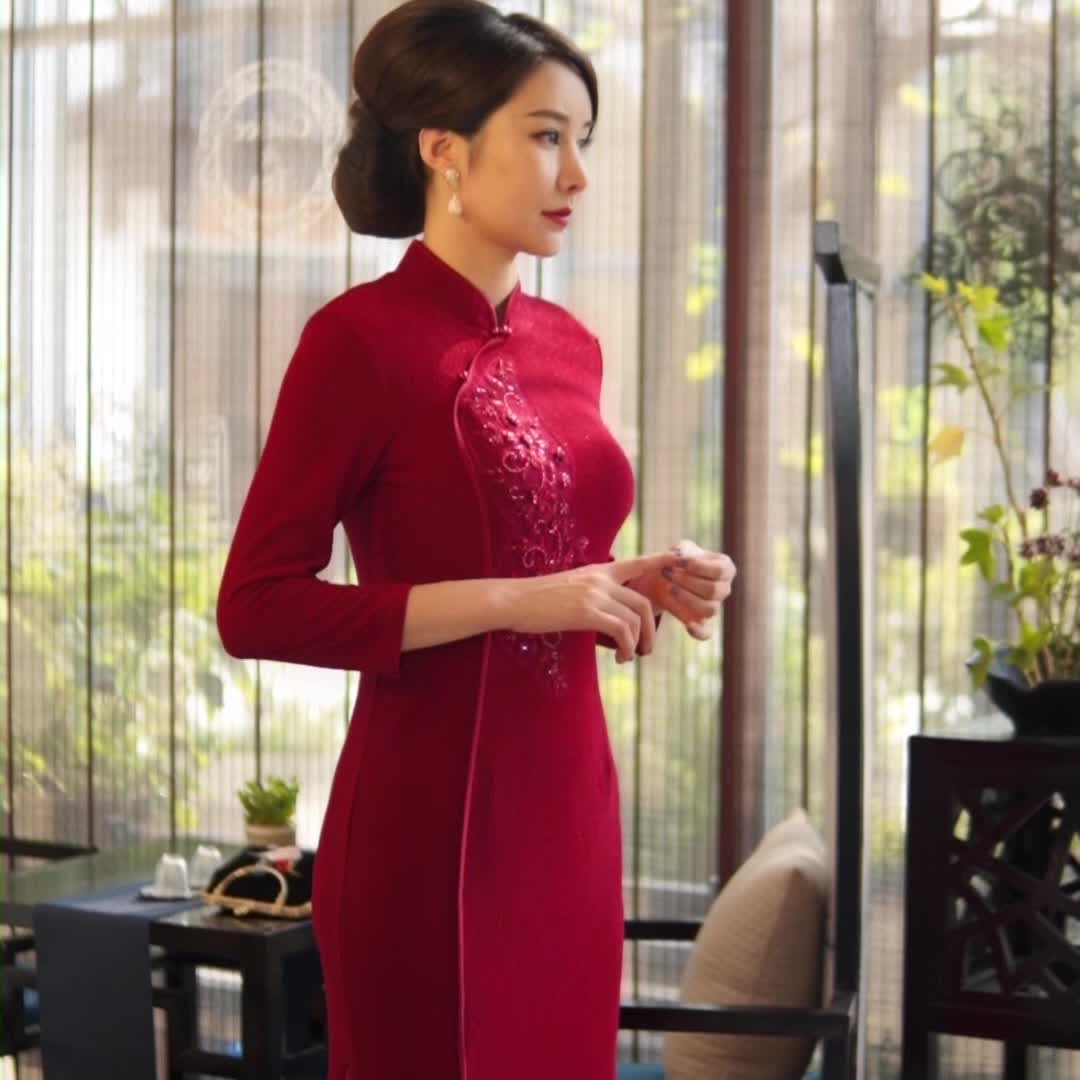 Cheongsam, autumn elegant dress for mother