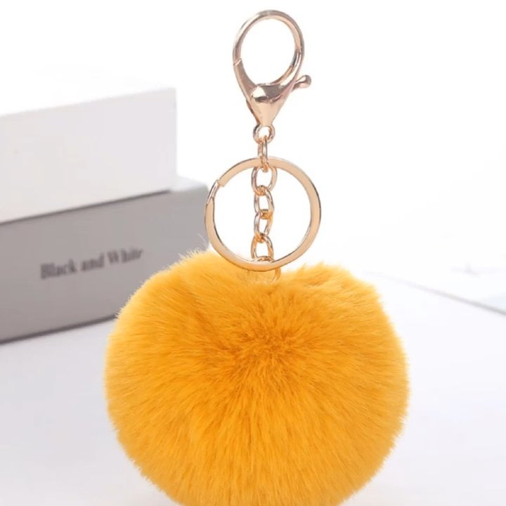 Em006 Girly Pom Pom Key Ring Plush Soft Bear Key Chain Furry Fur Ball