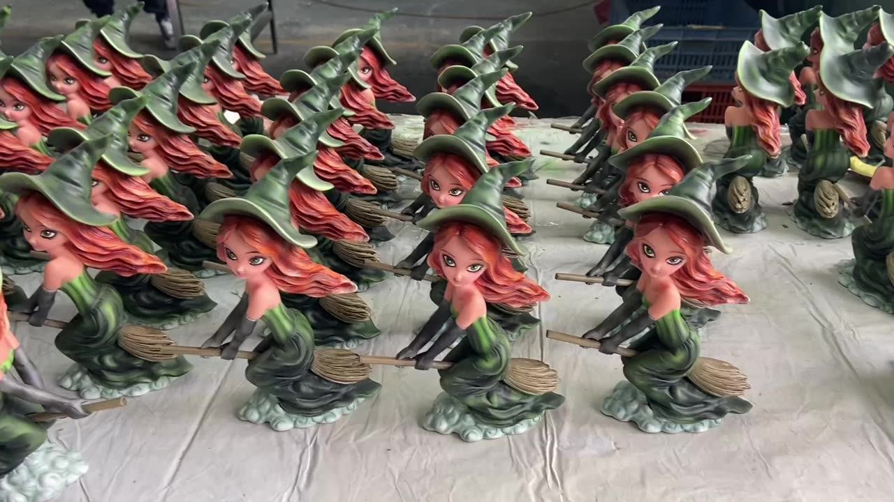 Resin Art Sculpture Witch Statue Witch Craft Art Ornaments Gift Garden