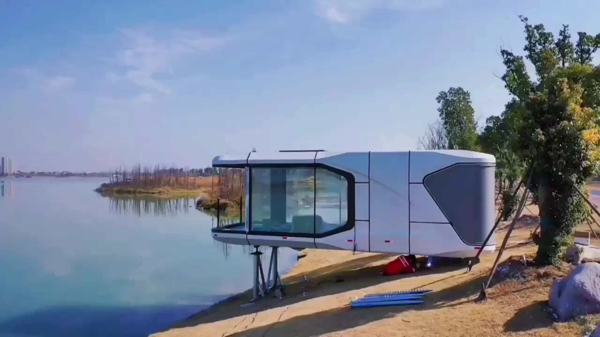 Factory Custom Prefab Glass Beach House Hurricane Proof Tiny House With