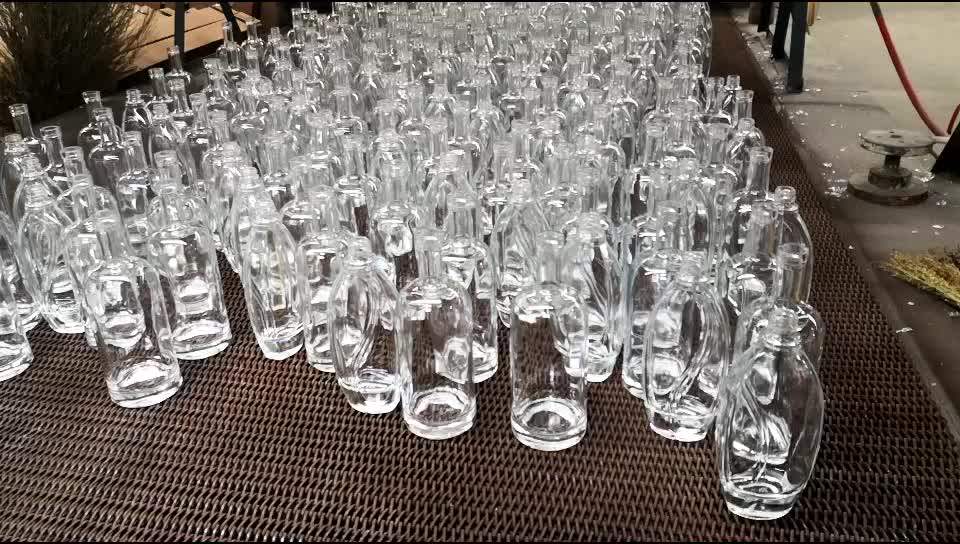 Wholesale Crystal Glass Material Glass Juice Bottle Manufacturers Italy