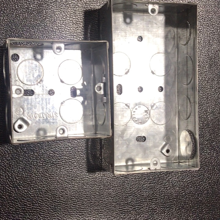 Metallic Outlet Boxes Bs4662 British Standard 35mm 47mm Depth