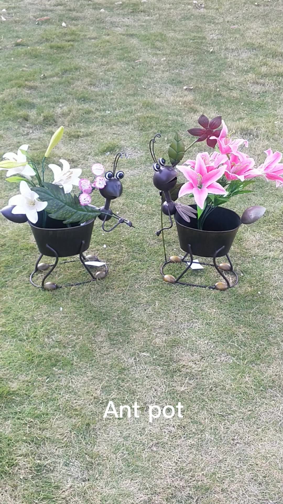 Newest Cute Metal Garden Decor Animal Flower Pot Cat Planter Buy Cat