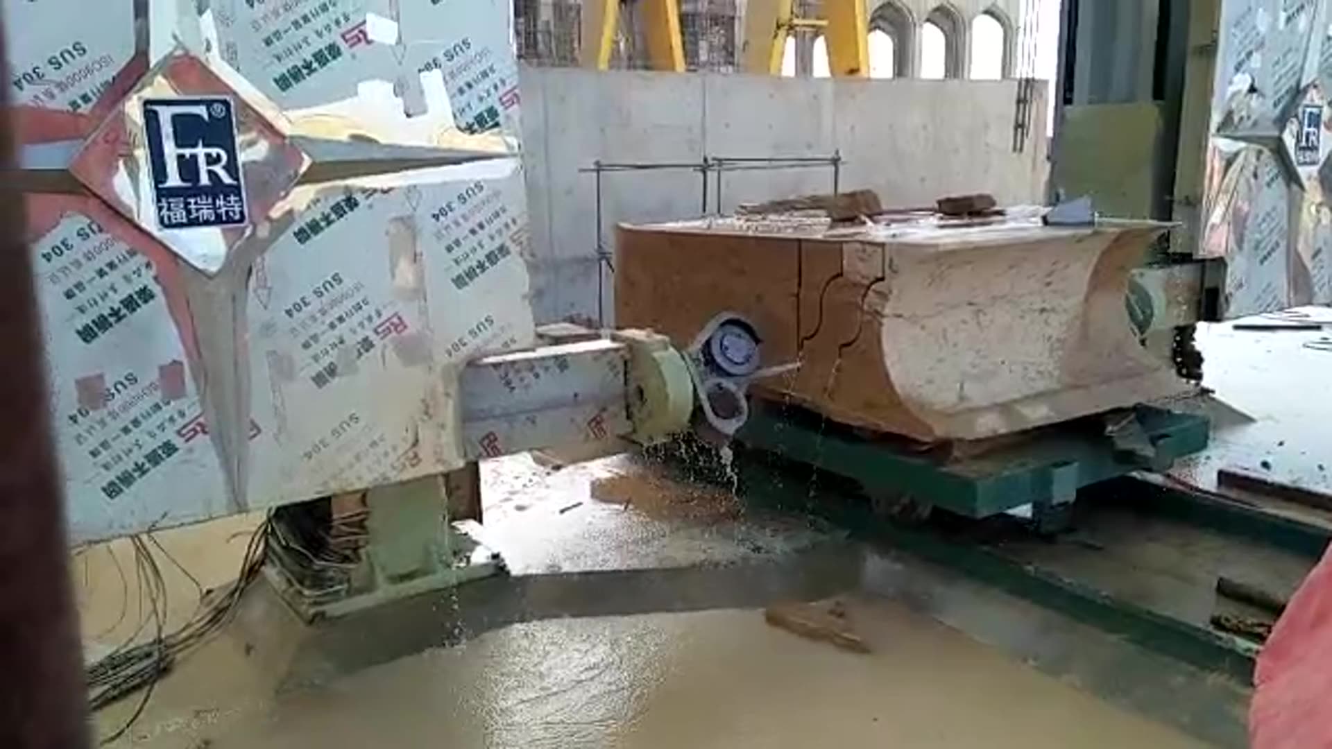 Frt2500 Wire Saw Marble Stone Cutting Machine Diamond Wire Rock Saw