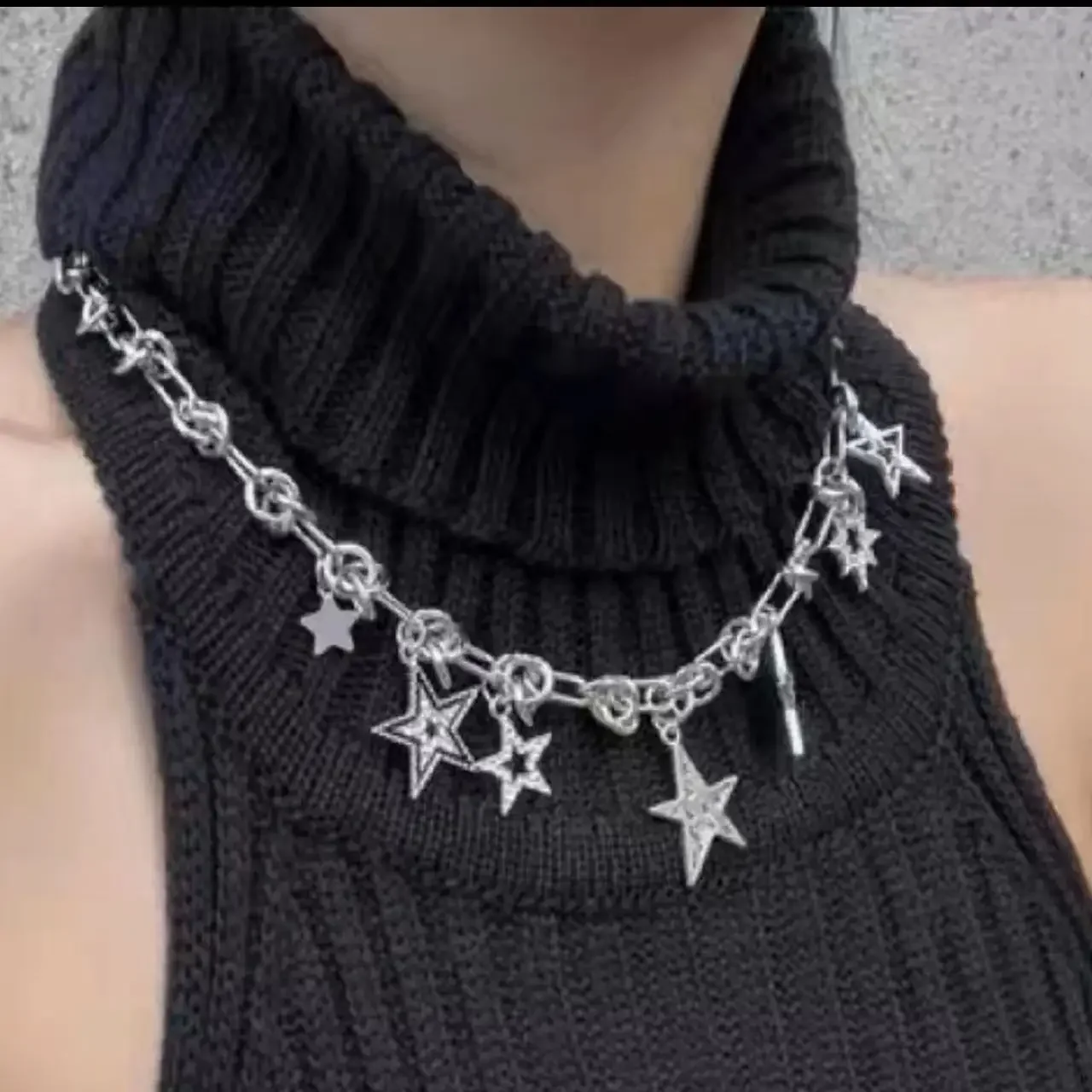 甜酷少女鑲鋯五角星吊墜項鍊小眾設計感甜酷風個性復古金屬項鍊女